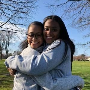 Meet your Posher, Joelle